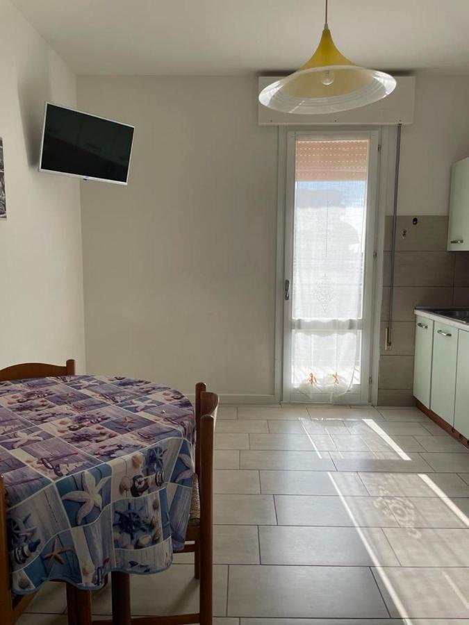 Condominio Michelangelo-Solo Per Famiglie- Walterigato Apartments Лидо ди Йезоло Екстериор снимка