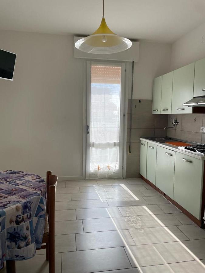 Condominio Michelangelo-Solo Per Famiglie- Walterigato Apartments Лидо ди Йезоло Екстериор снимка
