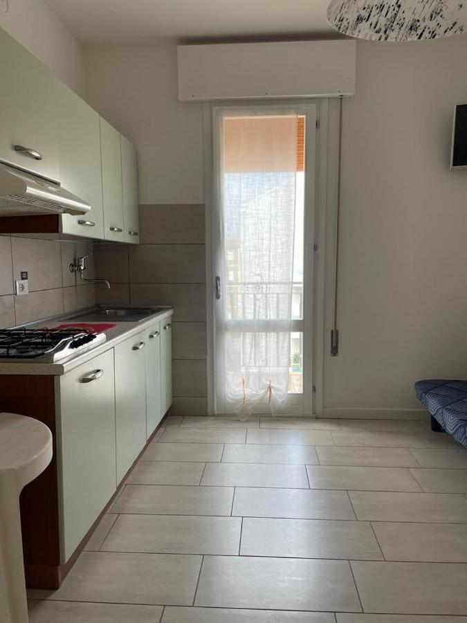 Condominio Michelangelo-Solo Per Famiglie- Walterigato Apartments Лидо ди Йезоло Екстериор снимка
